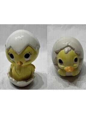 Vintage Easter Lot Of 2 “Kitschy Ceramic Whimsical Hatching Baby Chicks” 1970’s